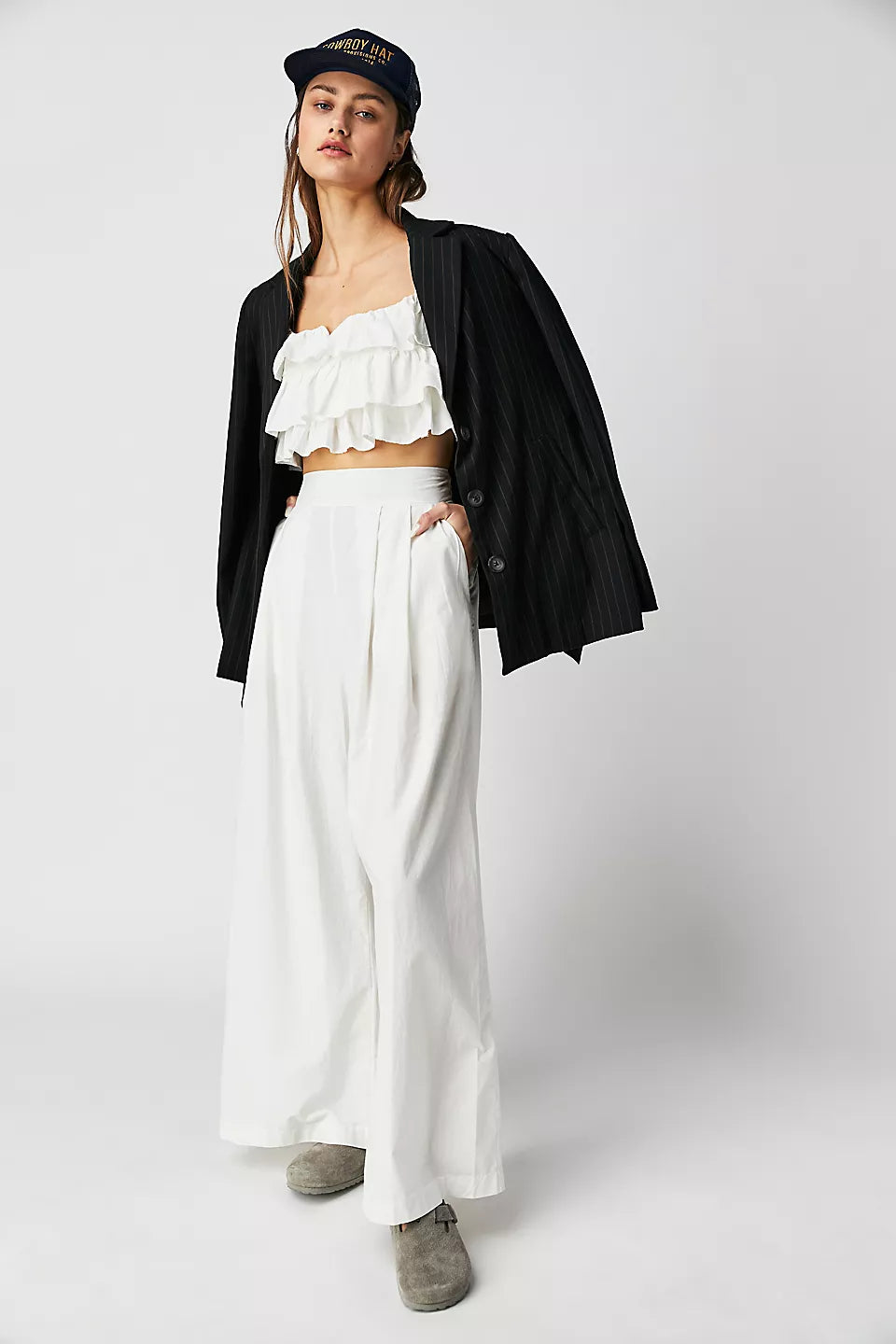 Danelle Set