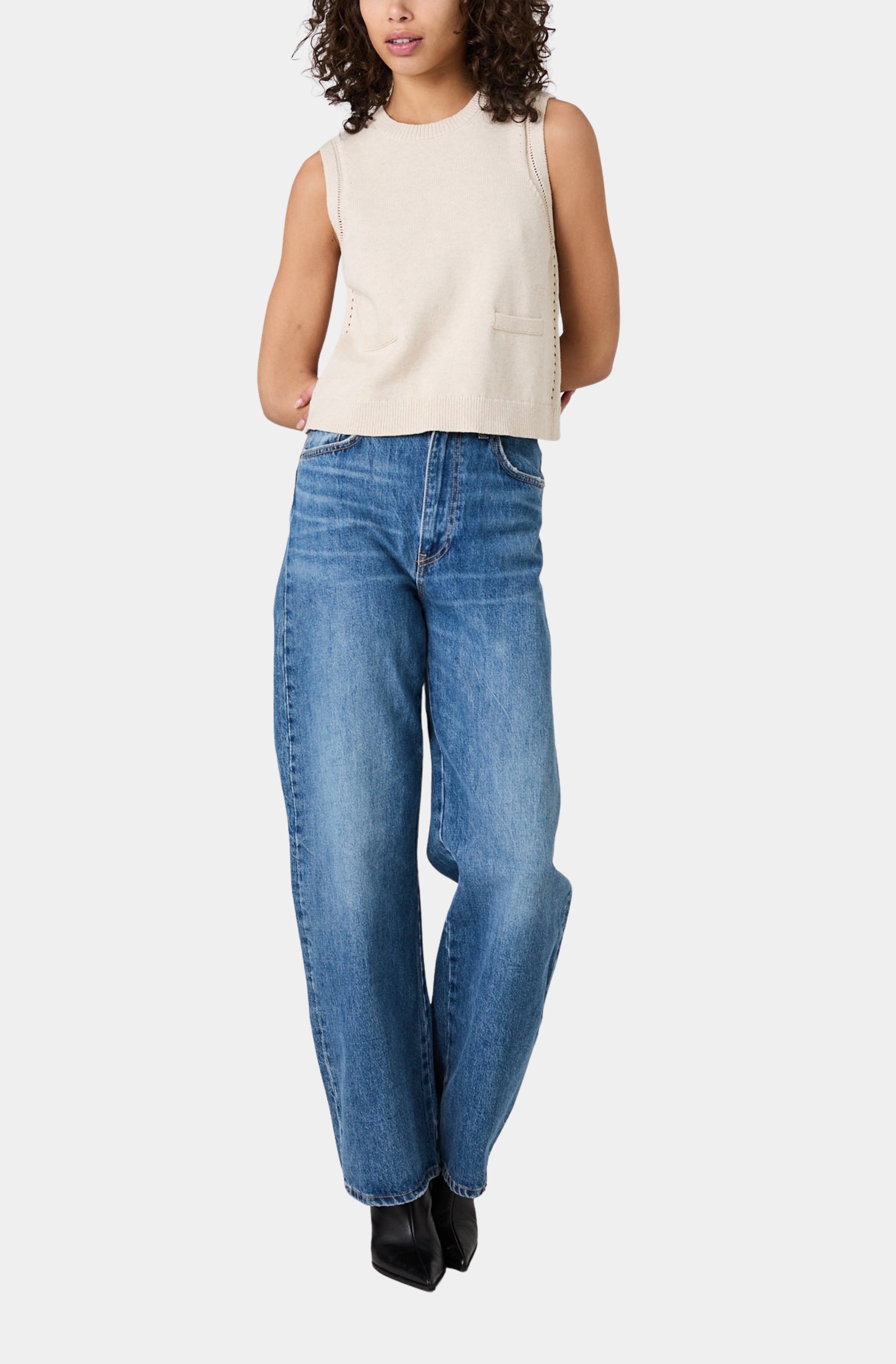 Mozart Sleeveless Pointelle Border Top
